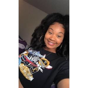 Meet your Posher, Rachel